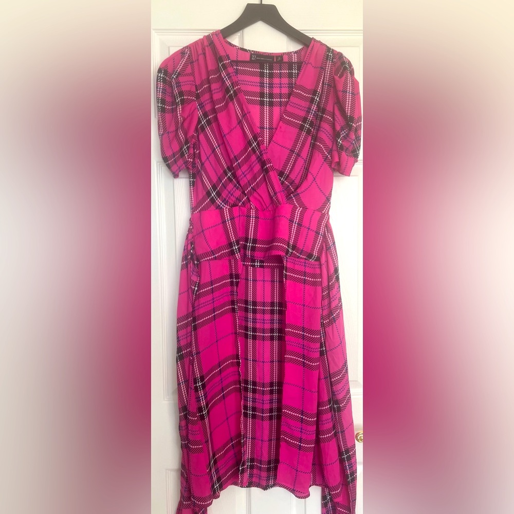 Pink and black plaid hi low blouse. Never been worn